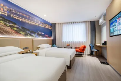 Yuelong Bay Business Hotel (Changzhou Wujin Wuyue Plaza)
