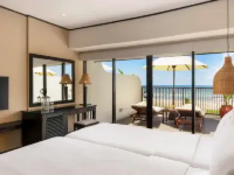 EKHO Surf Bentota โรงแรมในเบโตตาริเวอร์