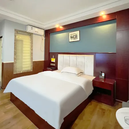 Wenshan Guoyu Hotel (Qihua Square Branch)