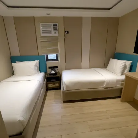Sunday Belajandro Hotel