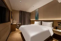 Xinyi Hotel (DongGuanLiaobuwanrunguangchang) Hotels near Jinfuhuang Commercial City