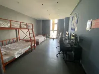 石河子暴走熊電競民宿