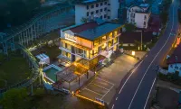 XIMO FAMILY HOMESTAY - สระว่ายน้ำส่วนตัว