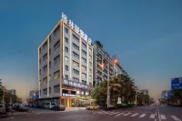 Green Light Man Hotel - فطور
