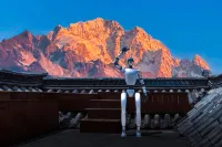 Jian Homestay (Baisha Ancient Town Branch)