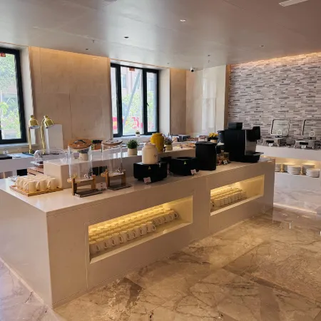 LAVANDE Hotel (Hunchun Century Square Store)