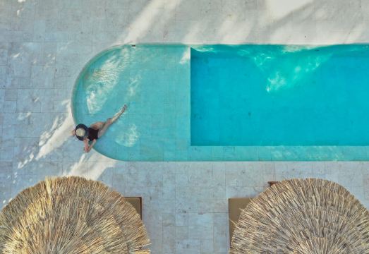 Boni Beach 내부 시설