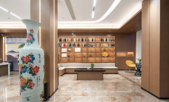Yunding Hotel (Hanzhong Yang County Government Administrative Service Center)
