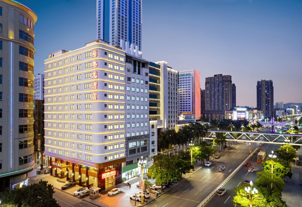 hotel overview picture