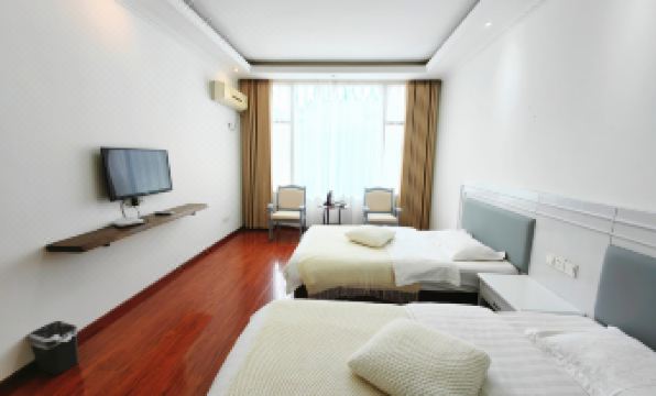 YunXiLuJian Hotel