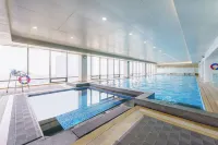 Longemont Rayfont Hotel Shenyang - مسبح