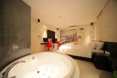 Hotel Pop Jongno