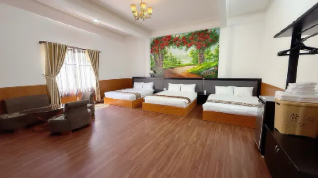 Grand Center Dalat By Lilly Hotel Hotels near Cau Dat Tea Hill