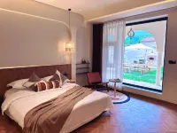 Yanlanli Vacilando | Designer Resort Garden Homestay (Tekes Bagua City)
