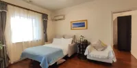 Ladoll Service Apartments - Deluxe Family Suite