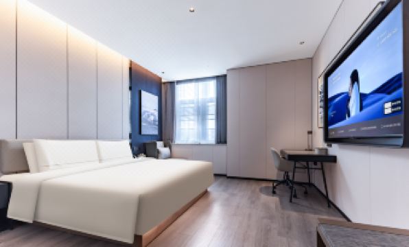 Shanghai North Bund Dalian Road Subway Station Atour Hotel