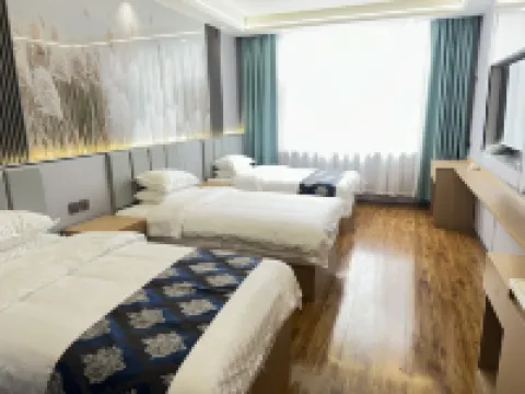 Luqu Hongshiya Holiday Hotel