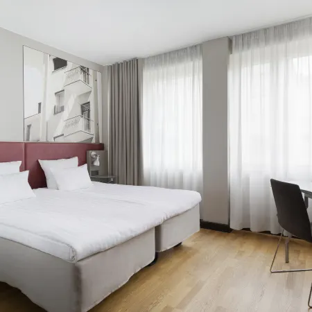 Original Sokos Hotel Albert Отели рядом с достопримечательностью «Церковь Иоанна»