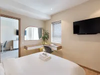 皇家療愈 - 富美興 Sân vận động CIS附近的飯店
