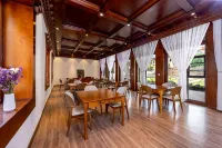 Yixiang Pavilion boutique