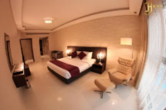 Sunday Luxury Downtown Adliya Formerly Jewel Hotel