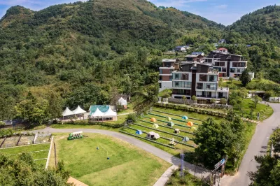 Zhangjiajie Chongshan · cloud town Hotel dekat Houping Station
