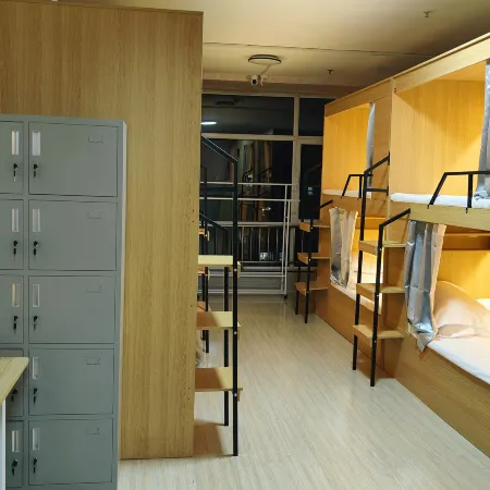 Backpacker Space Capsule Youth Hostel (Weifang Shengli East City Government Store)