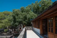 Tingjian • Dongpu | Jiuyitang Holiday Homestay (Shaoxing Huangjiu Town Branch)