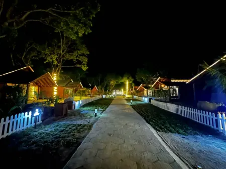 DORIS MATAKING RESORT Отели в г. Остров Пом-Пом