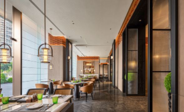 Lung Chuen International Hotel