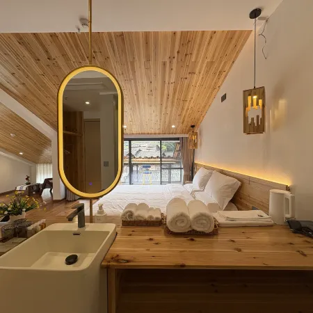 Jia & Tong's Homestay