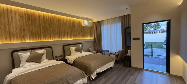 Lingjing Homestay Hotels in Nilka County