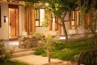 Sunny·Floral Stream | Designer Boutique Hotel (Tekes Bagua City Branch)