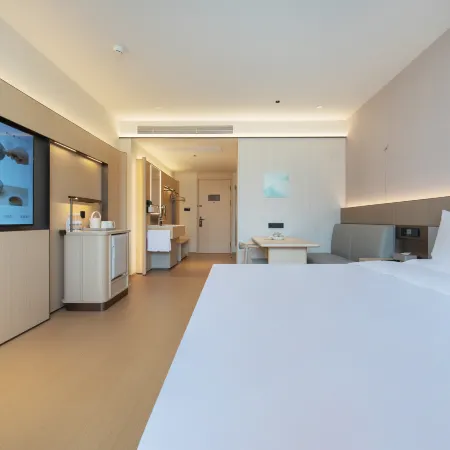 JI Hotel (Taixing Xiangxie Lake Scenic Area Guanhu Commercial Plaza)