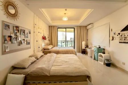 Dongshan Nanfang Youmeng Scenic Apartment (Jinluan Bay) Отели рядом с достопримечательностью «Jinzijing Square»