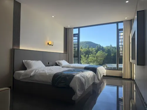 Shanye Homestay (Bamianshan Scenic Area)
