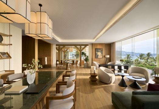 Signature by M Village Beachfront Hotel 외관