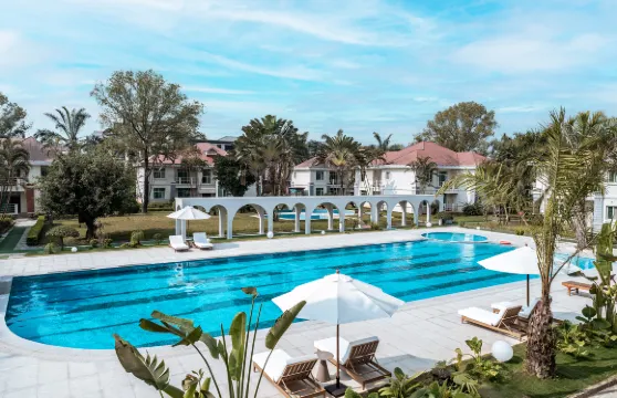 瑞麗玉瑞温泉花園酒店