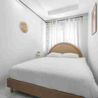 Maxi Homes Bliss Modern 2BR Apartment City Center Rooms