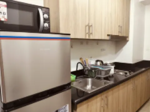 Mall of Asia - Aseana Residences SHORE APARTMENTS