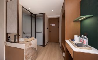 Mei Lu M Hotel (Xinxiang Government High-speed Railway East Station)