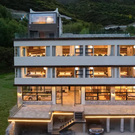 Zuowangshan Z·EPHON Luxury Homestay (Mount Siguniang Scenic Area)