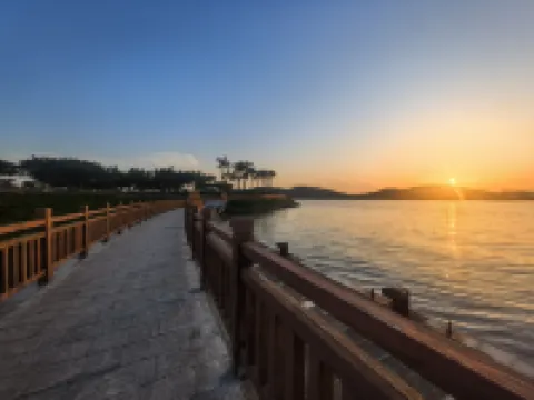 巴里島輕奢美墅（防城港海灣一號店）