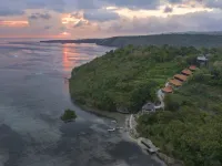 Pramana 努沙切寧安 鄰近藍夢島的酒店