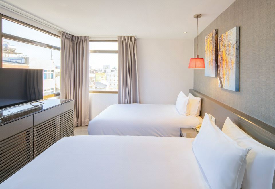 CHECK inn SELECT Hualien LinSen Hotel