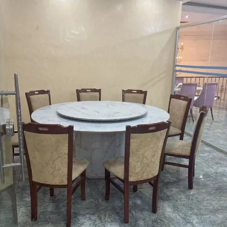 HuaRen Hotel