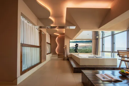 Changsha Xiyue River View Homestay (Wu Yi Square Bisha Lake Subway Station)