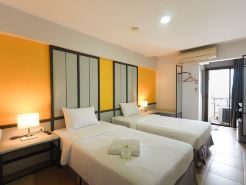 Regent Ngamwongwan Hotel