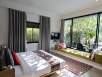 Cool Downs Resort Hotels in Mae Rim