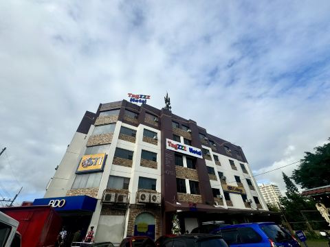 Tagzzz Hotel powered by Cocotel Hotels in Tagaytay